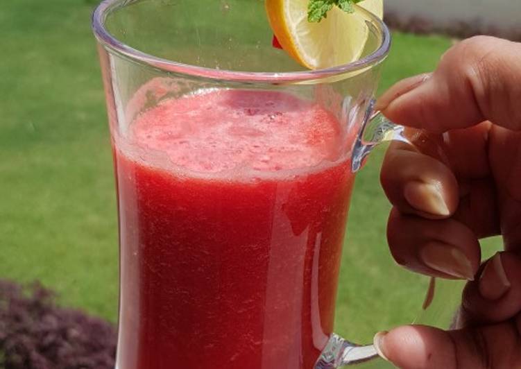 Steps to Make Quick Watermelon juice