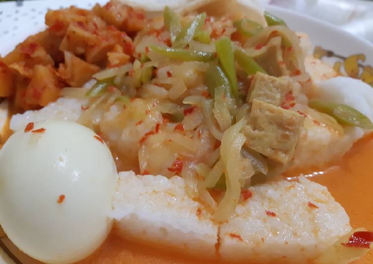 Cara memasak Lontong Sayur yang Bikin Ngiler