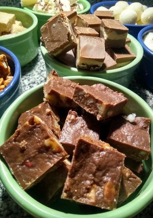 Una foto de Festival de turrones para estas fiestas: Turrón de choco y nuez