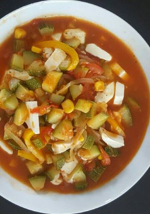 Una foto de Calabacitas entomatadas con queso