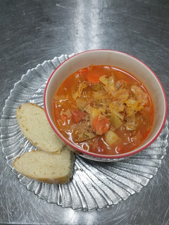A picture of Cabbage and Beef Soup.