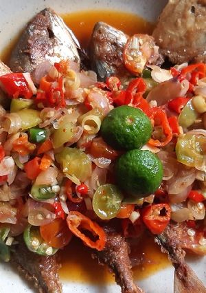Foto resep Ikan Asin Peda Sambal Matah