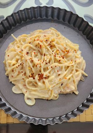 A picture of White Sauce Spaghetti.