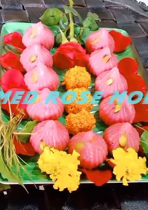 A picture of Steamed Rose Modak🌹.