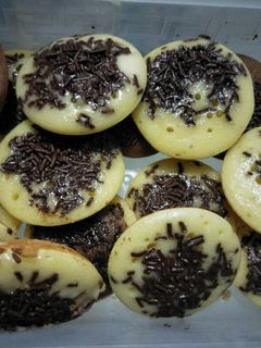 Foto resep Kue cubit bahan kue pukis, lembuuuuutttt bgt