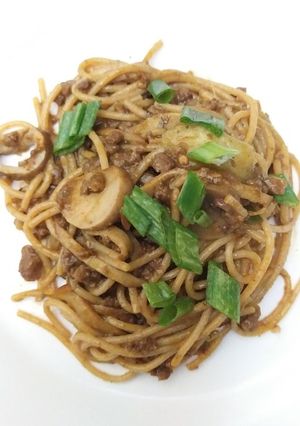 A picture of Mustardy Twist Pasta.
