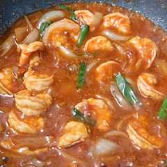 A picture of Udang Goreng Saus Mentega.