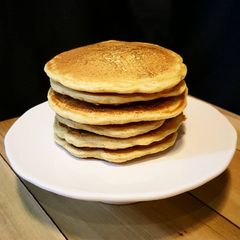 A picture of Hefeweizen Pancakes.