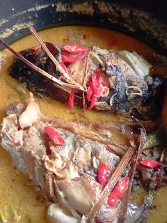 Foto resep Mangut kepala manyung khas semarang