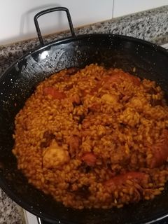 Una foto de Arroz al pulpo y gambón
