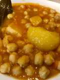 Potaje de garbanzos con Jibia o choco (olla rápida)