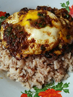 Foto resep Nasi Telor Ceplok ala Ayong 999 Pontianak