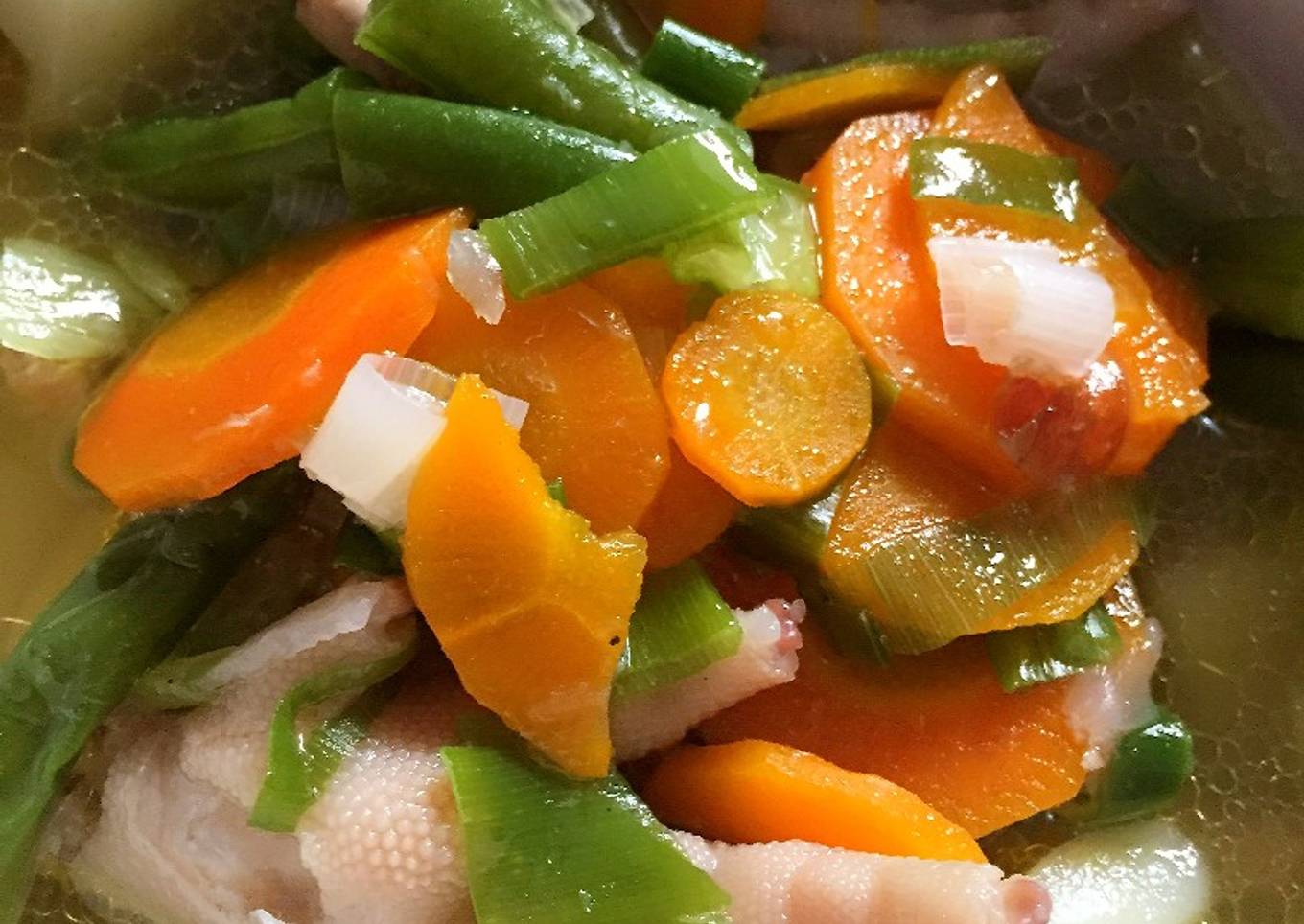 Sop Ceker Ayam