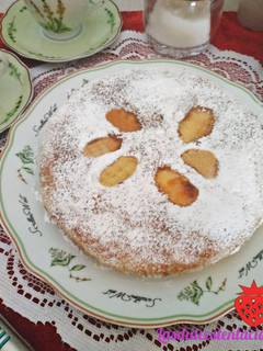 Una foto de Bizcocho de manzana en sartén