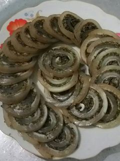 Hình của món Giò bì cuốn lá lốt.