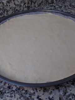 Una foto de Masa de pizza casera con levadura seca instantánea