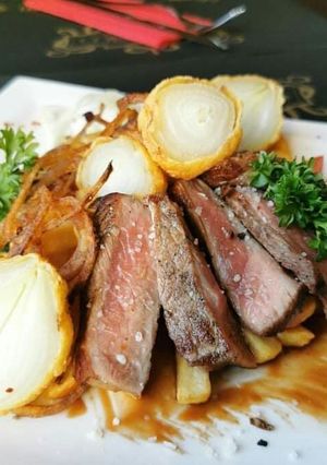 Hagymás rostélyos. (Il Classico Italy Budapest) recept fotója