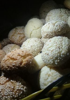 صورة لوصفة كرات السمسم