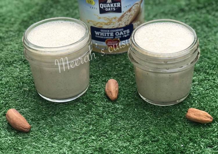 Healthy oat smoothie