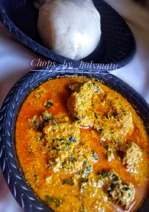 A picture of Egusi soup.