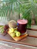 Jus Buah Bit dan Apel