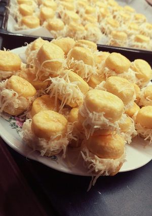 Sajtkrémes Szakállas pogácsa recept fotója