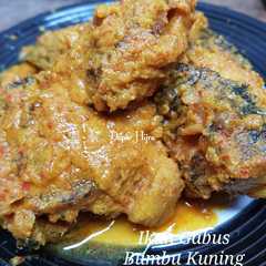 A picture of Ikan Gabus Bumbu Kuning.