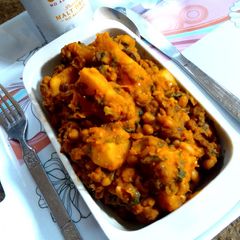 A picture of Amaranthus Flavoured Porridge Beans and Yam 😘.