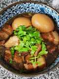 พะโล้หมูสามชั้น