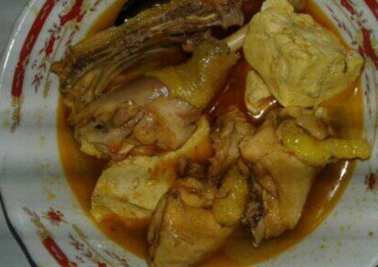  Resep  Masak kuning ayam  kampung tahu dadu oleh ayiek Cookpad