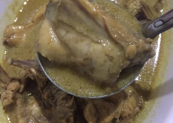 Ayam Kari bumbu instan