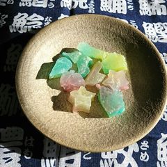 How to make ediable jewely``Kohakuto`` A picture of How to make ediable jewely``Kohakuto``.
