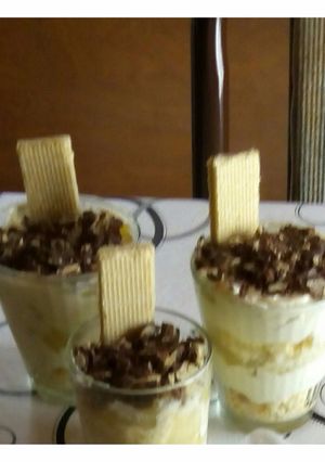 Una foto de Trifle de manzanas y chocolate