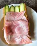 Bánh Mì Bơ Thịt Nguội