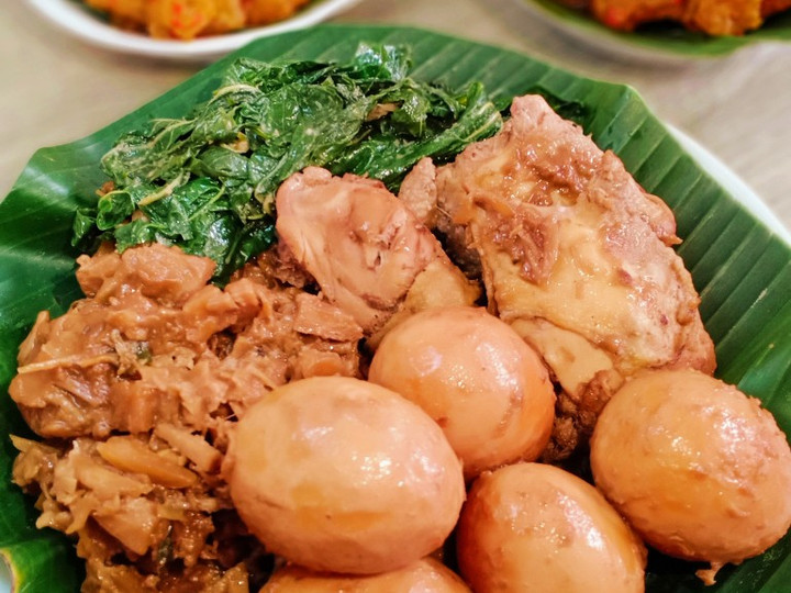 Langkah Mudah untuk Menyiapkan Gudeg Jogja (versi basah), Enak