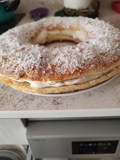 Una foto de Roscón de hojaldre