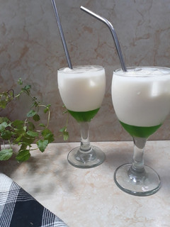 Foto resep Es Melon Yakult Susu
