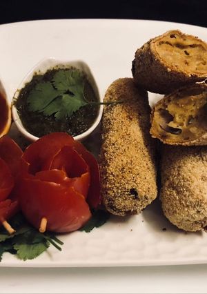 A picture of Cheesy chicken finger Kabab.