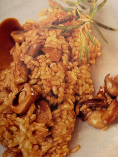 Una foto de Risotto con hongos