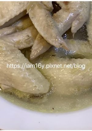 【電鍋料理】古早味雞翅湯 的食譜成品照片