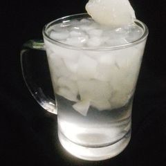 A picture of Taalkul Sharbat (Ice apple Sharbat).