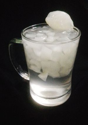 A picture of Taalkul Sharbat (Ice apple Sharbat).