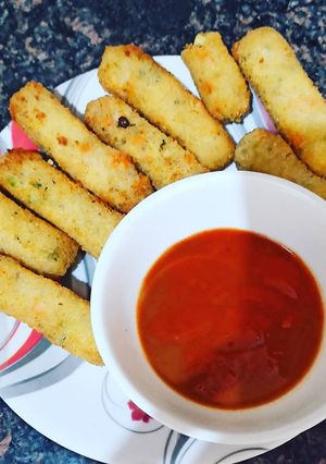 A picture of Veggie Fingers.