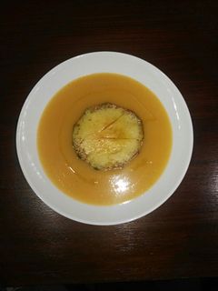 Una foto de Crema de Calabaza Cabello de Ángel