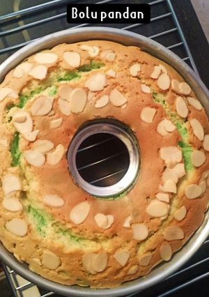 Foto resep Bolu Pandan Almond (Takaran Gelas)