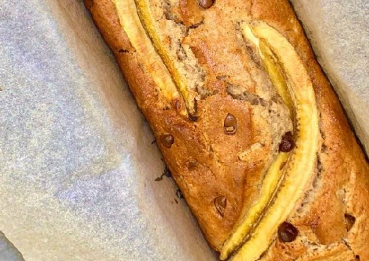 How to Make Super Quick Homemade Chocolate chip banana cake