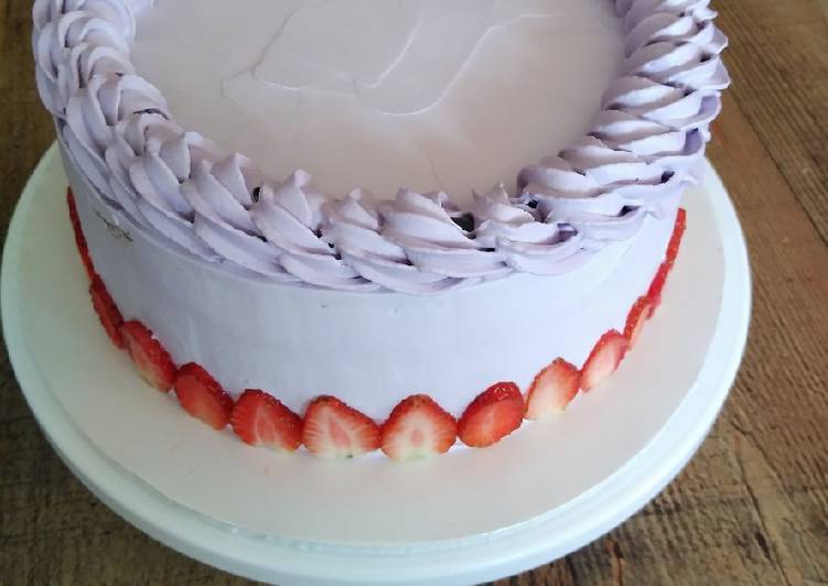 Steps to Make Quick Strawberry cake #flourchallenge