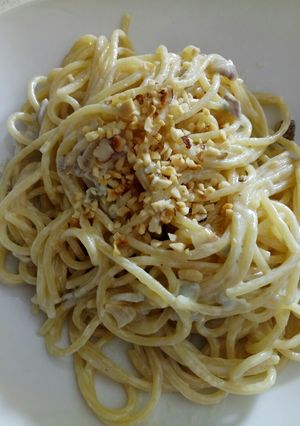 A picture of Spaghetti with Gorgonzola cream.