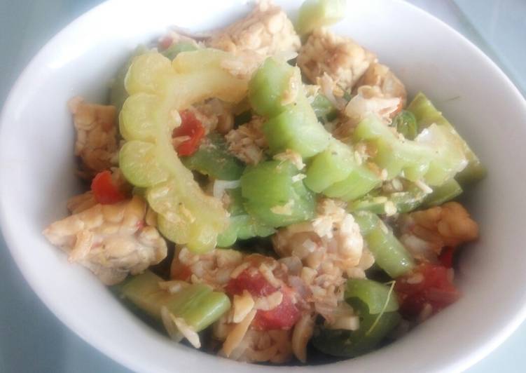 Tumis pare tempe simpel anti pahit