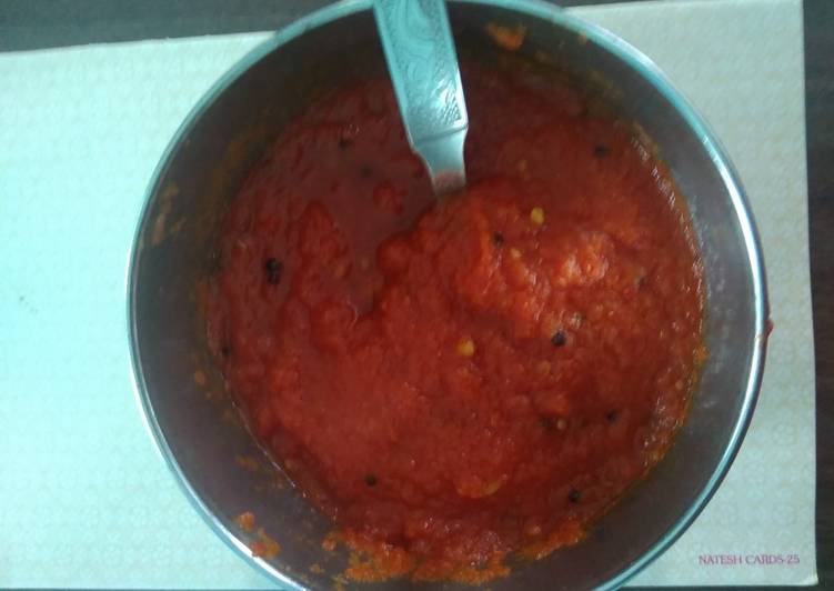 Tomato onion chutney